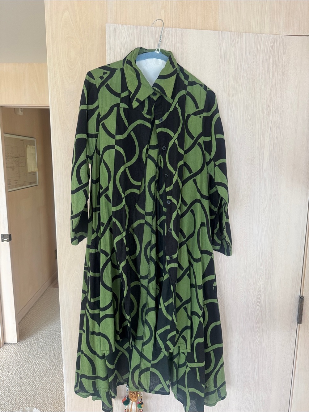 Green and Black Long Sleeve Patterned Shirt Dress